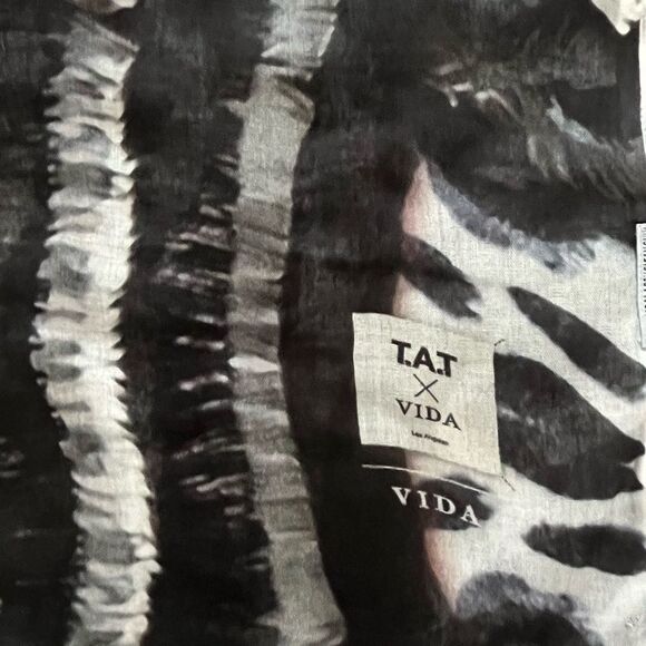 VIDA Black and White Modal Scarf Original Artwork by Todd Anthony Taylor - Picture 3 of 6